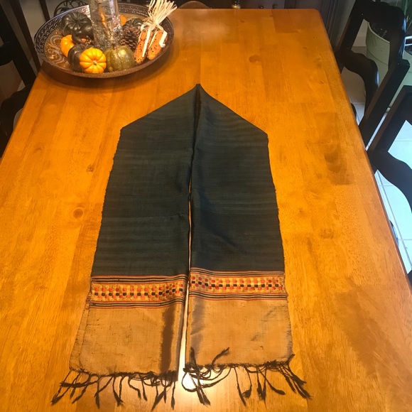 Scarf or Running table - Picture 2 of 2